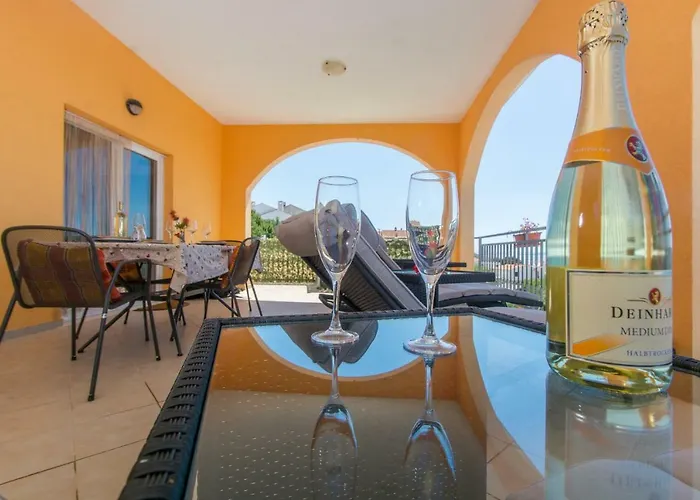 Poolside House Nina Appartement Trogir