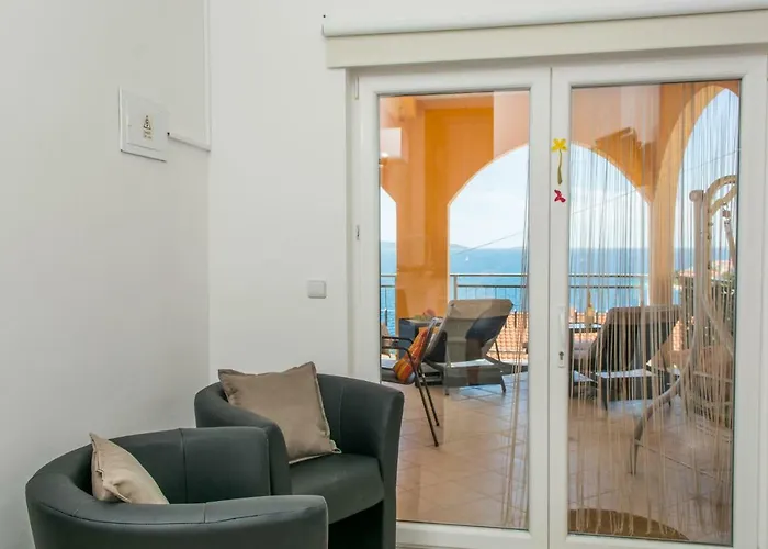 Poolside House Nina Appartement