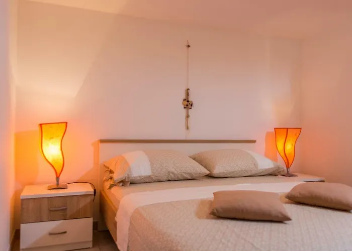 Appartement Poolside House Nina Trogir