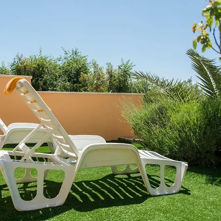 Poolside House Nina * تروغير