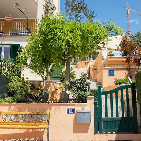 Apartman Poolside House Nina Trogir