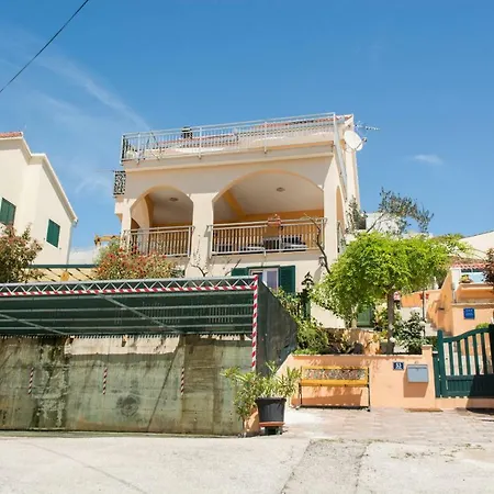 Poolside House Nina شقة *